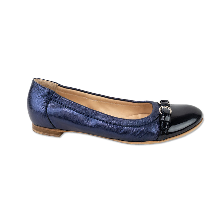 AGL Blue Leather Round Toe Ballet Flats