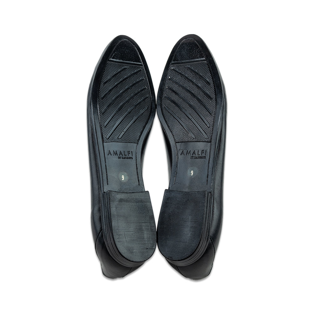 Amalfi by Rangoni Oste Black Calf Leather Loafers with Two-Tone Chain