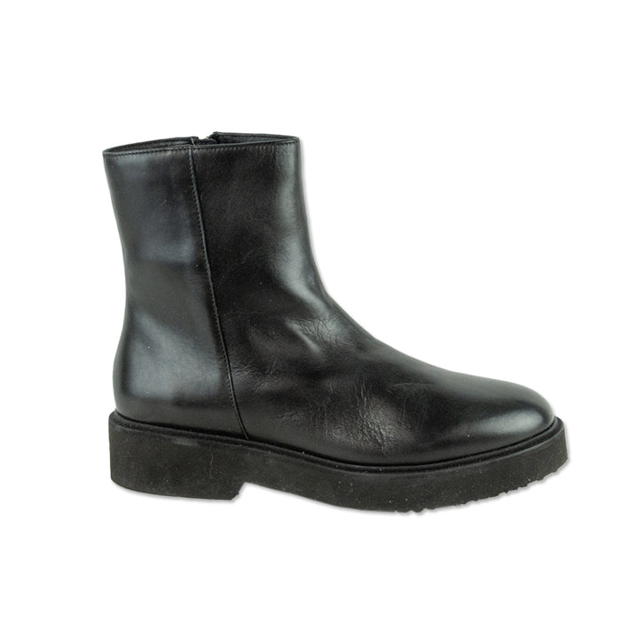 Aquatalia Maddie Black Calf Leather Boots