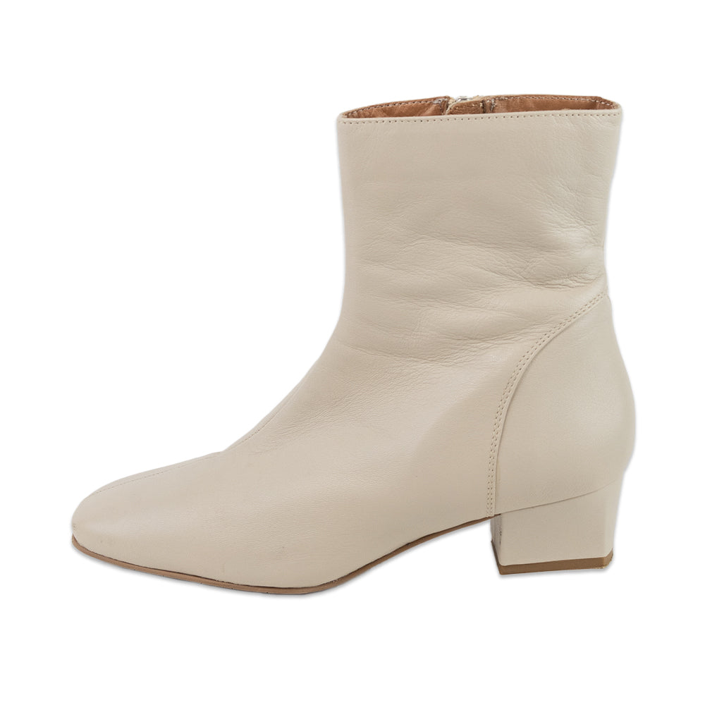 Aquatalia Selini Ivory Leather Ankle Boot