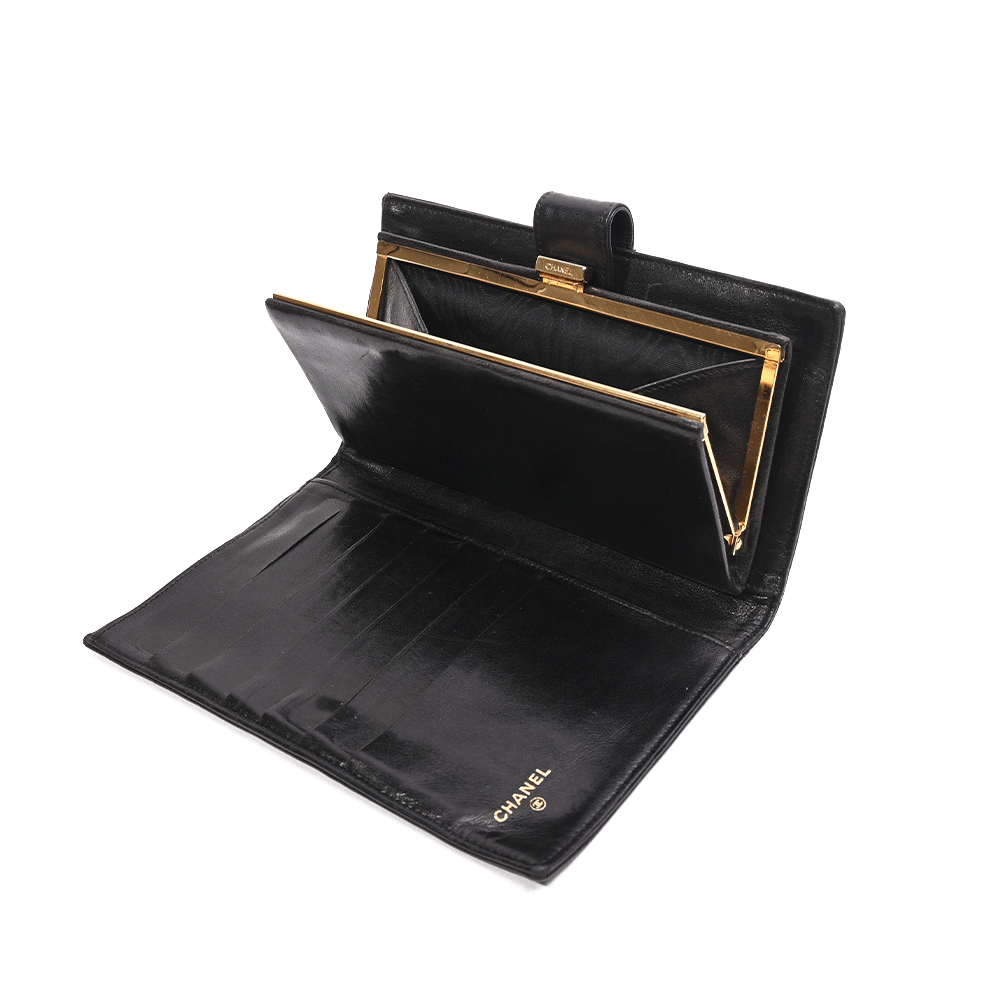 Chanel Vintage Black Leather CC Snap Wallet