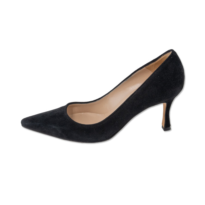 Manolo Blahnik Black Suede Pointed Toe Heels