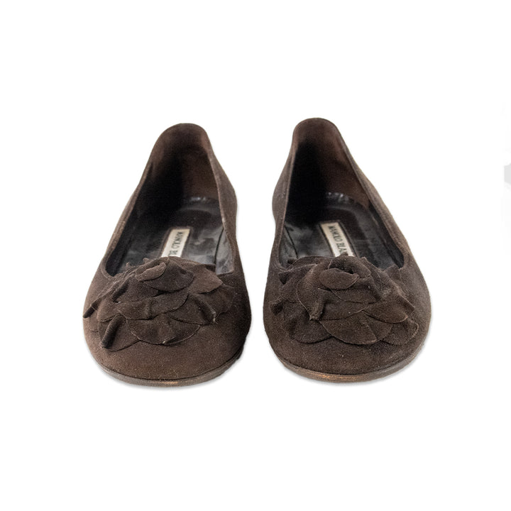 Manolo Blahnik Brown Suede Round Toe Ballet Flats with Flower