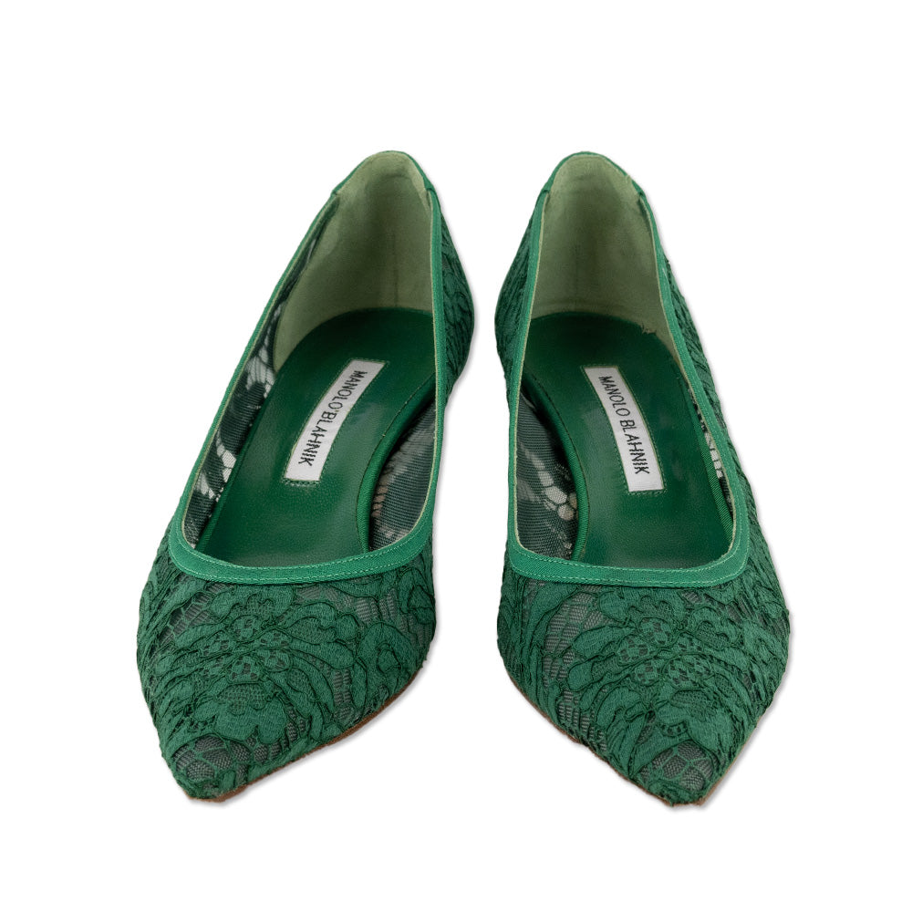 Manolo Blahnik Green Lace Kitten Heel Pumps