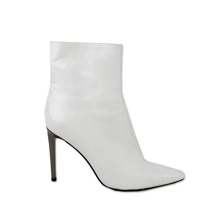 Rag & Bone White Leather Pointed Toe Ankle Boots with Gunmetal Heel