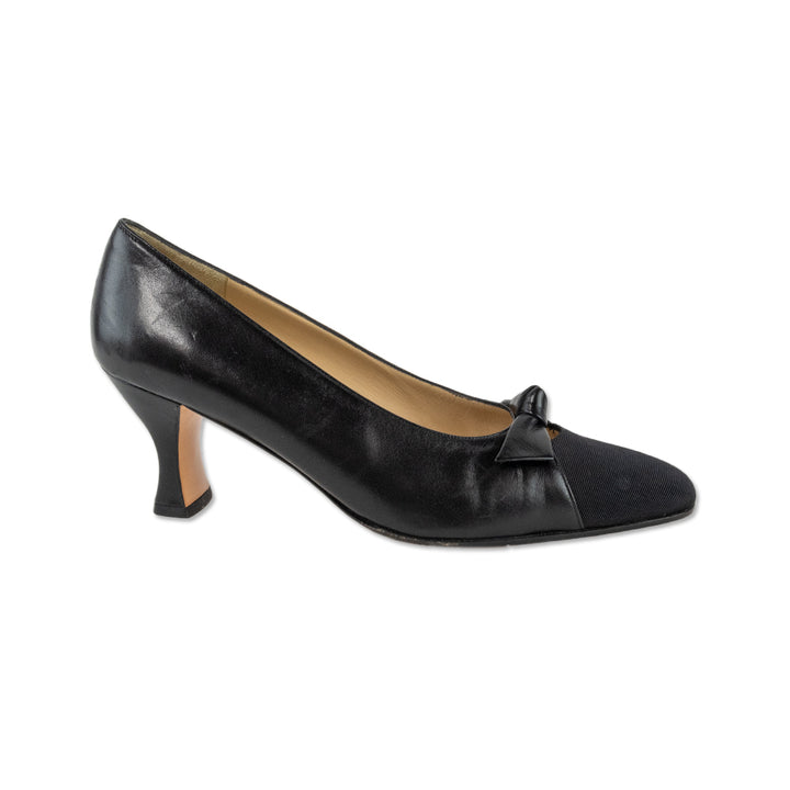 Salvatore Ferragamo Black Leather and Canvas Bow Accented Heels