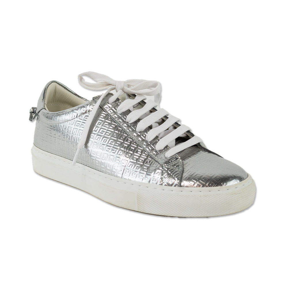 Givenchy Urban Street 4G Metallized Silver Low Top Sneaker