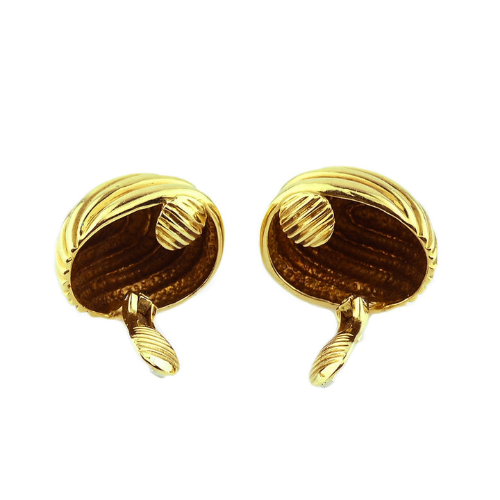 Tiffany & Co. Vintage 18 KT Gold Sculpted Clip On Earrings