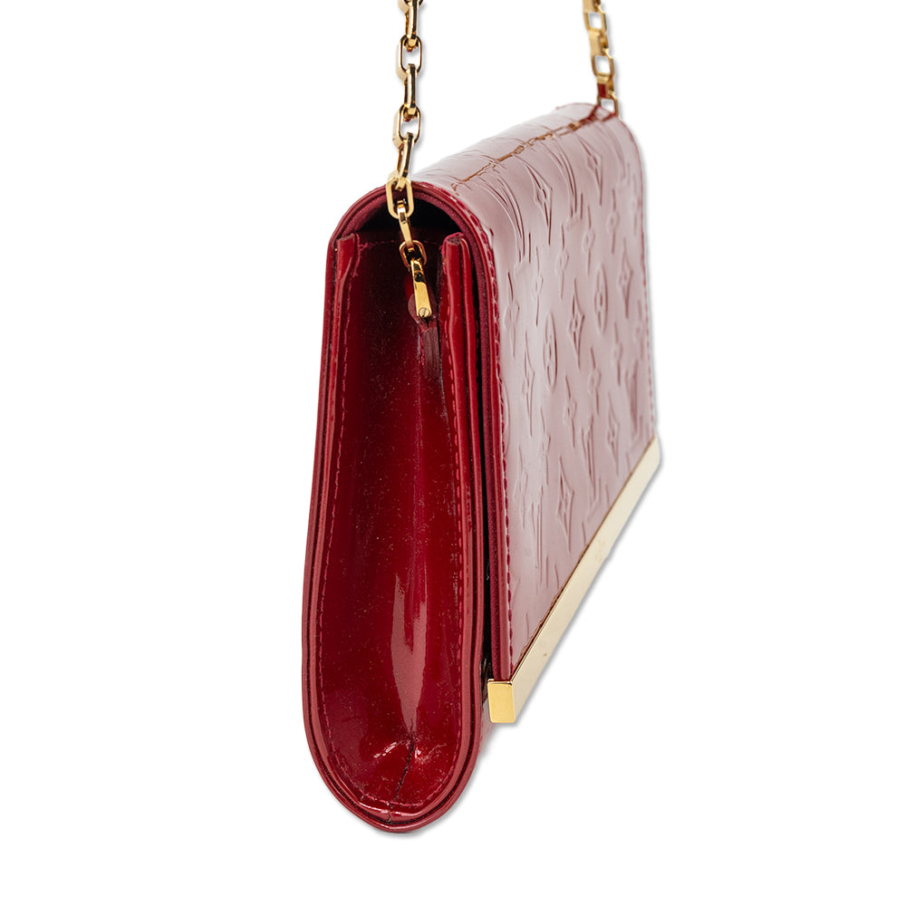 Louis Vuitton Red Ana Vernis Clutch