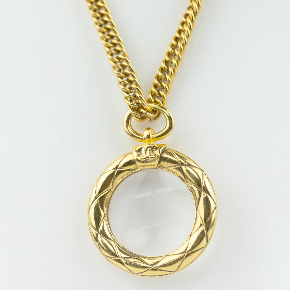 Chanel Vintage Gold Magnifying Lens Long Chain Necklace