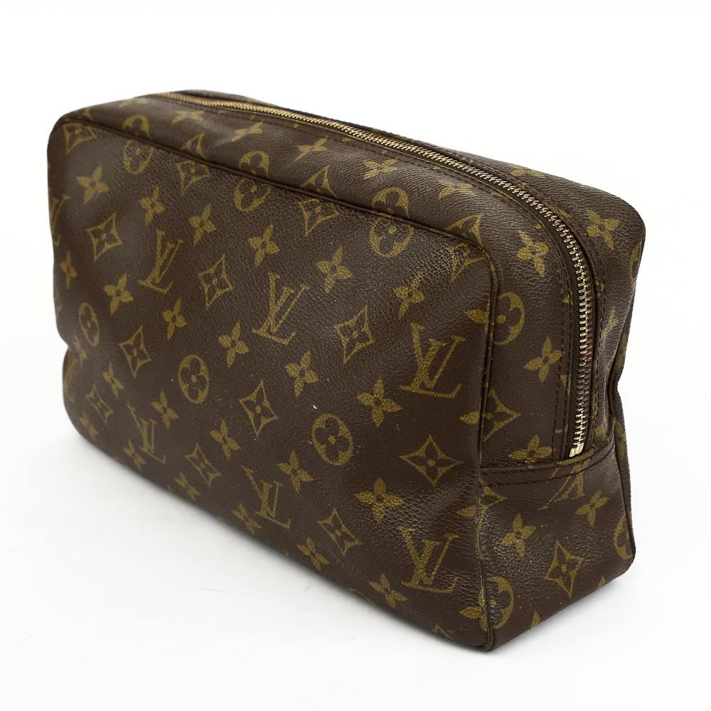 side view of Louis Vuitton Monogram Canvas Vintage Trousse Toilette 28