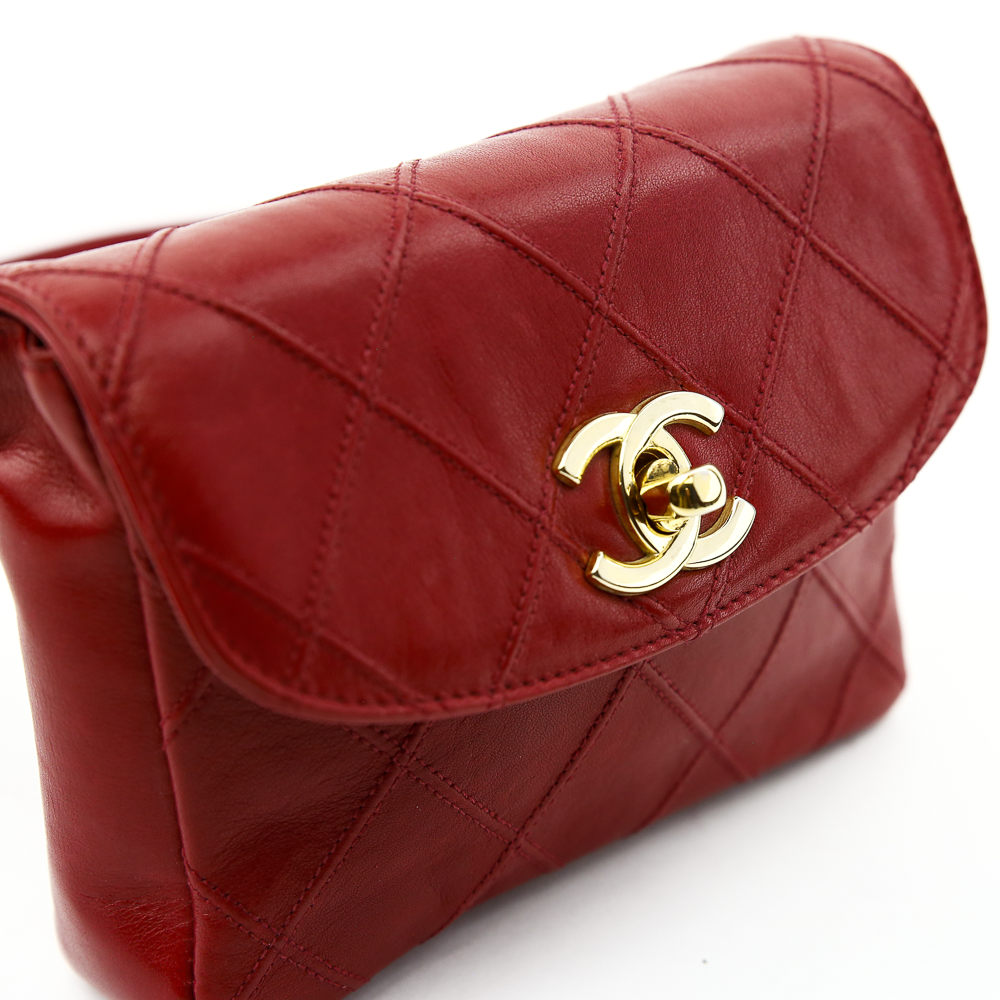 side view of Chanel Vintage Red Leather Belt Bag