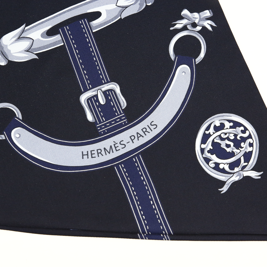 Hermès Maxi Twilly Navy & Silver Print Scarf