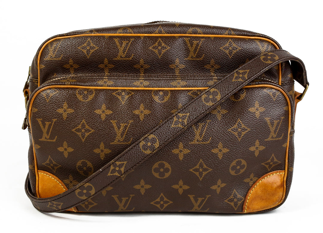 Louis Vuitton Monogram Vintage Trocadero PM Crossbody Bag