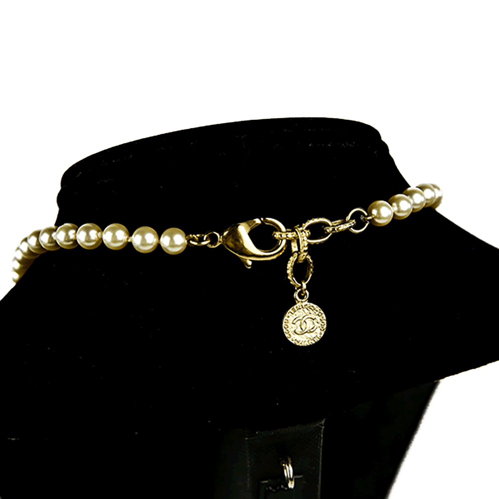 Hook closure view of Chanel Faux Pearl & Gold CC Necklace