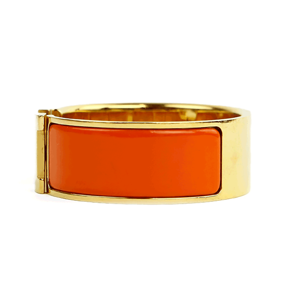 Side view of Hermès Clic Clac H Enamel Bracelet