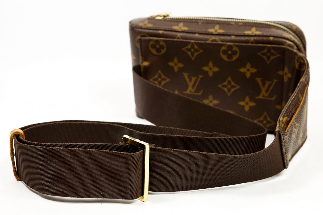 Louis Vuitton Monogram Geronimos Belt Bag